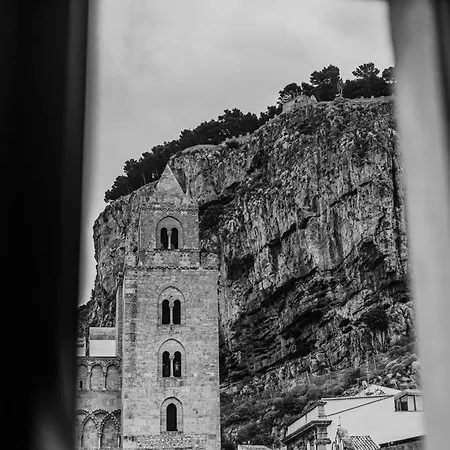 Palazzo Villelmi 4* Cefalù