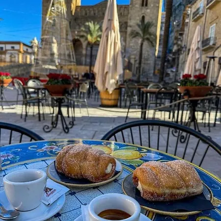 Palazzo Villelmi Bed and Breakfast 2*