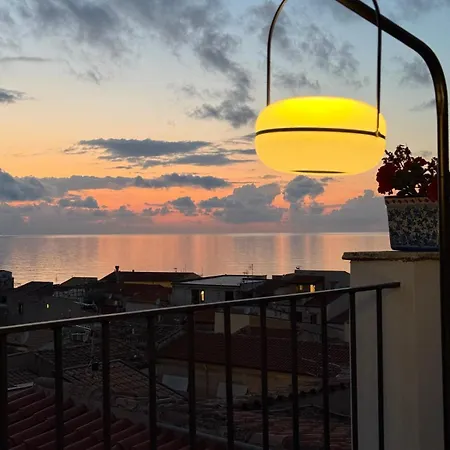 Palazzo Villelmi Bed & Breakfast Cefalu
