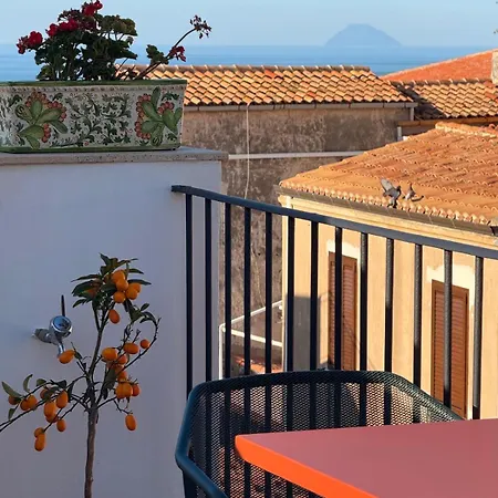 Palazzo Villelmi Bed and Breakfast