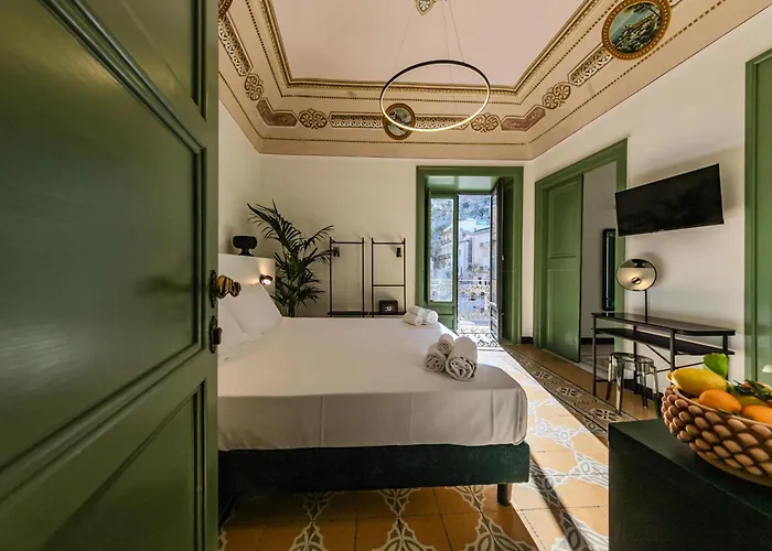 Nocleg ze śniadaniem Palazzo Villelmi Cefalù