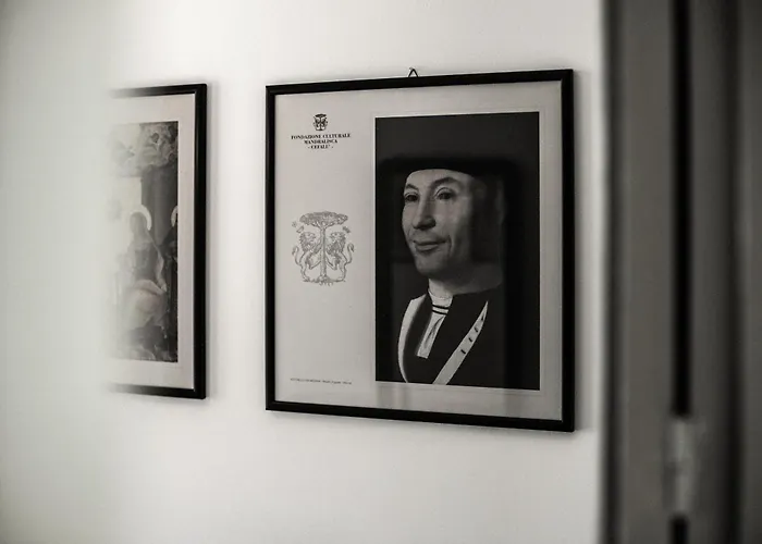 Nocleg ze śniadaniem Palazzo Villelmi Cefalù