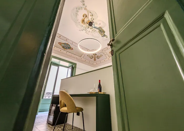 Palazzo Villelmi Nocleg ze śniadaniem 4*