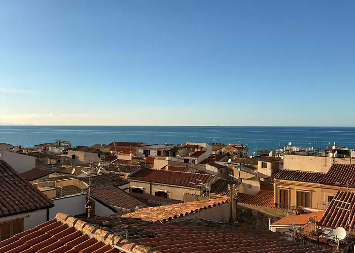 Nocleg ze śniadaniem Palazzo Villelmi 4*