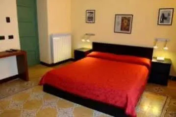 Nocleg ze śniadaniem Palazzo Villelmi 4*